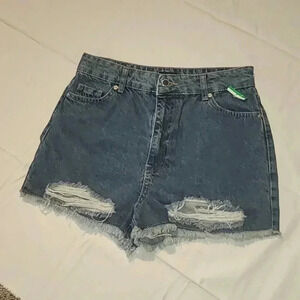 Pretty little thing shorts nwot size usa 6